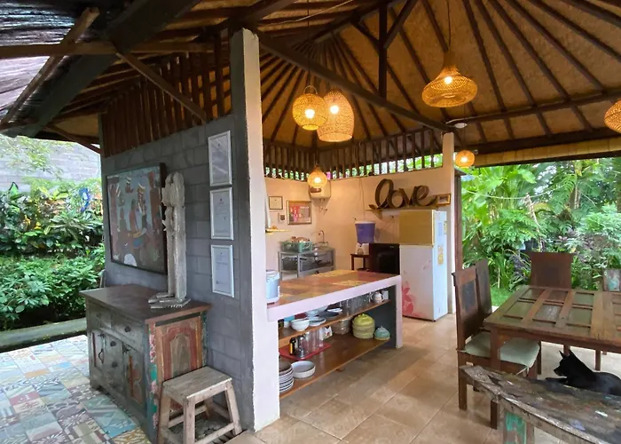 Sunset Sala- Experience The Real Bali Hotel Sudaji