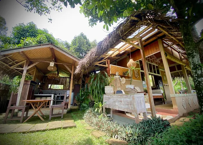 Sunset Sala- Experience The Real Bali فندق